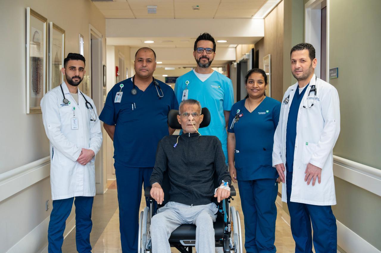 وحدة العناية المركزة في المستشفى الأمريكي دبي تنجح في شفاء مريضٍ يبلغ من العمر 76 عامًا يعاني من مضاعفات نادرة للإنفلونزا.